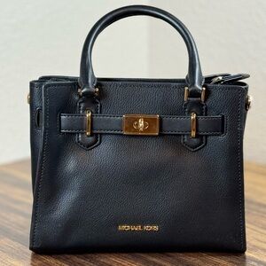 MICHAEL KORS Satchel